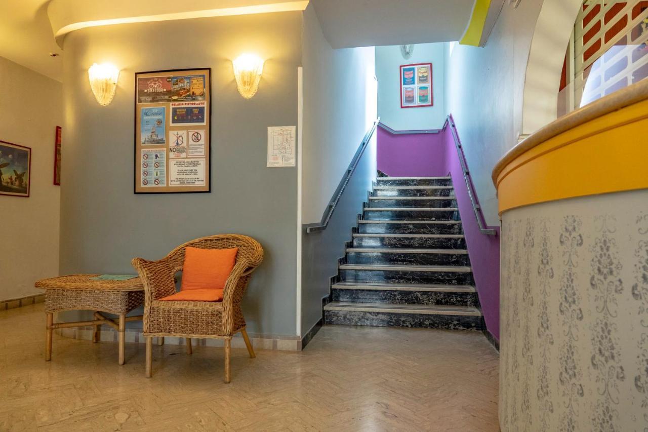 Hotel Morfeo - Young People Hotels (Adults Only) Ріміні Екстер'єр фото